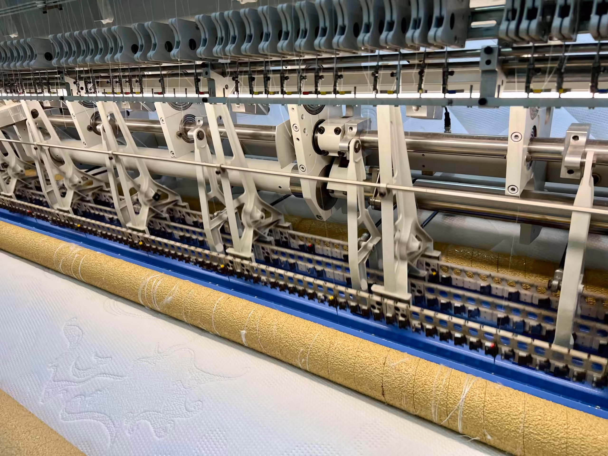 produktion-matratzen-nachd-made-in-germany-bettenhaus-schlafoase-nuernberg-1 Wellnessmatratze-Royal Dream | Bettenhaus Schlafoase